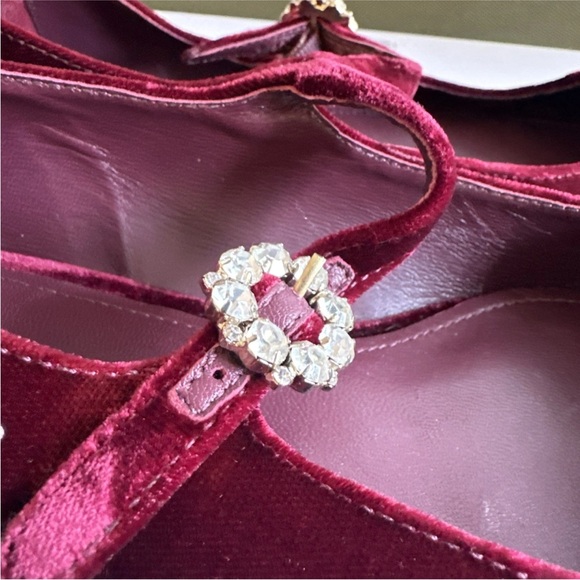 Larroude Red Velvet Ballet Flats with Strap - Picture 10 of 12